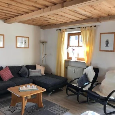 Ferienwohnung In Mit Grill Und Gemeinschaftlichem Pool شقة هاوتسنبرغ