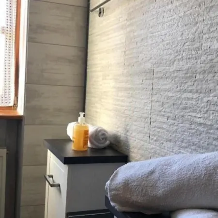 شقة Ferienwohnung In Mit Grill Und Gemeinschaftlichem Pool *
