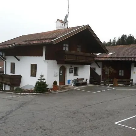 Ferienwohnung In Mit Grill Und Gemeinschaftlichem Pool Appartement Hauzenberg